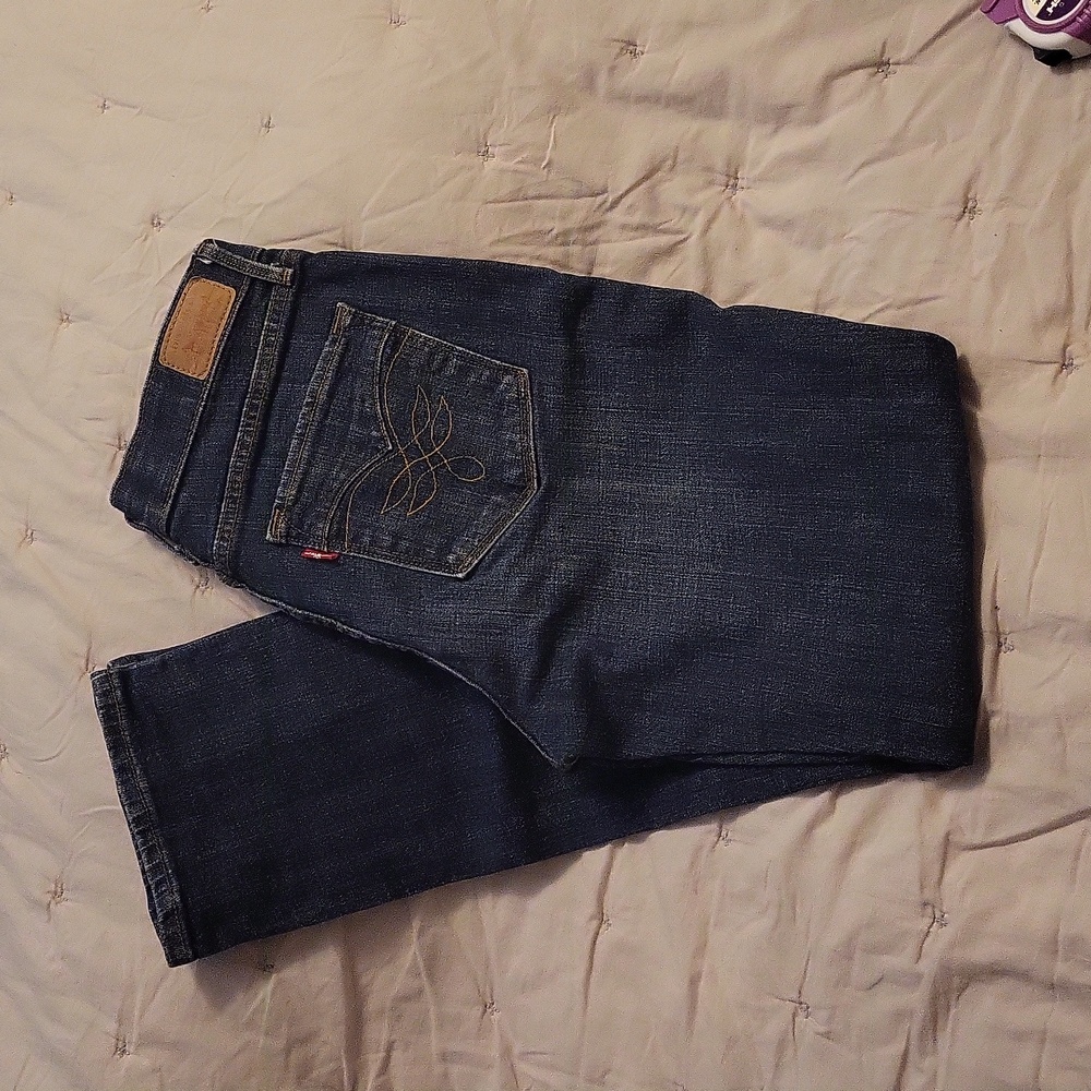 Levi's womens dark wash straight leg mid rise jeans sz 8 M